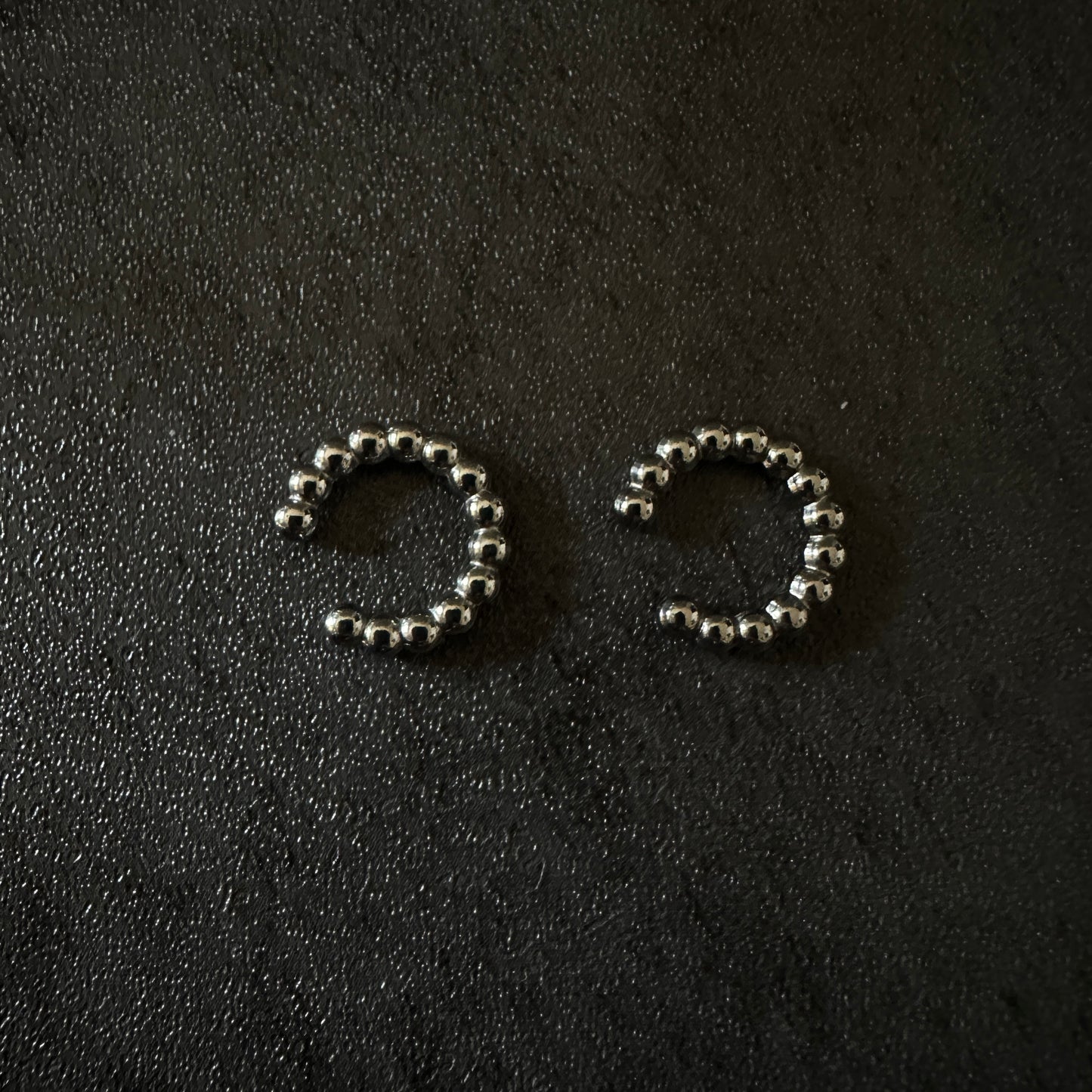 316L dot circle ear cuff sv